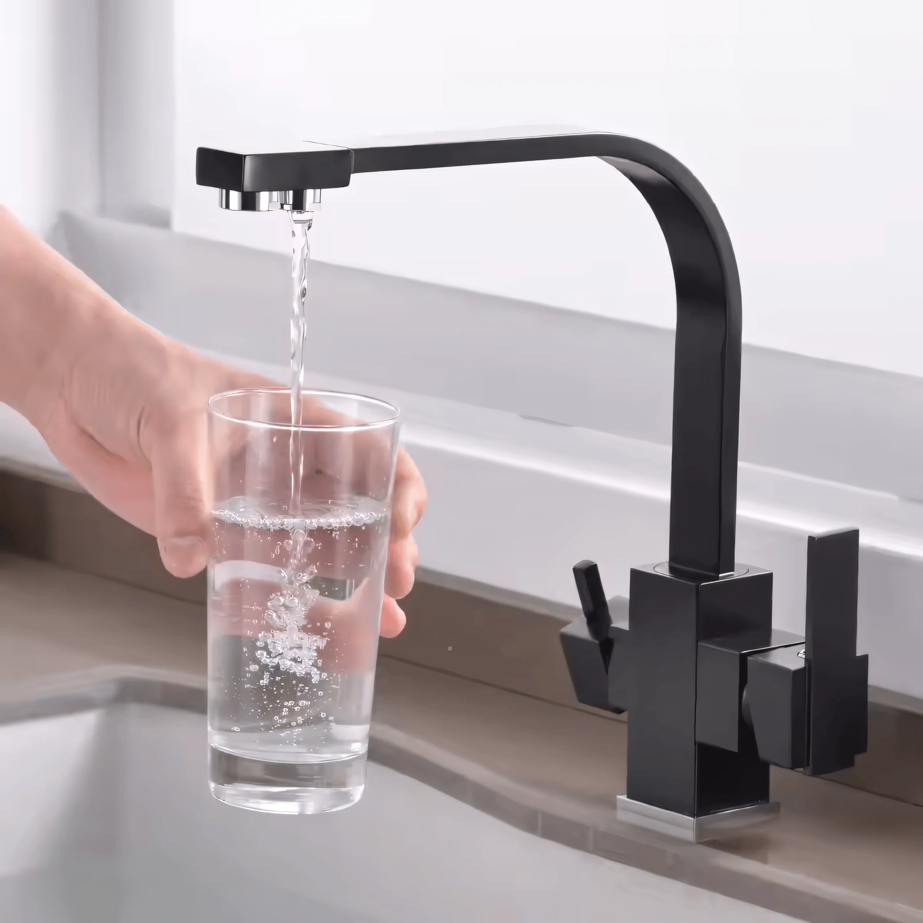 Augsburg - Three-Way Kitchen Faucet with Filter Tap Reverse Osmosis Compatible - Image 8