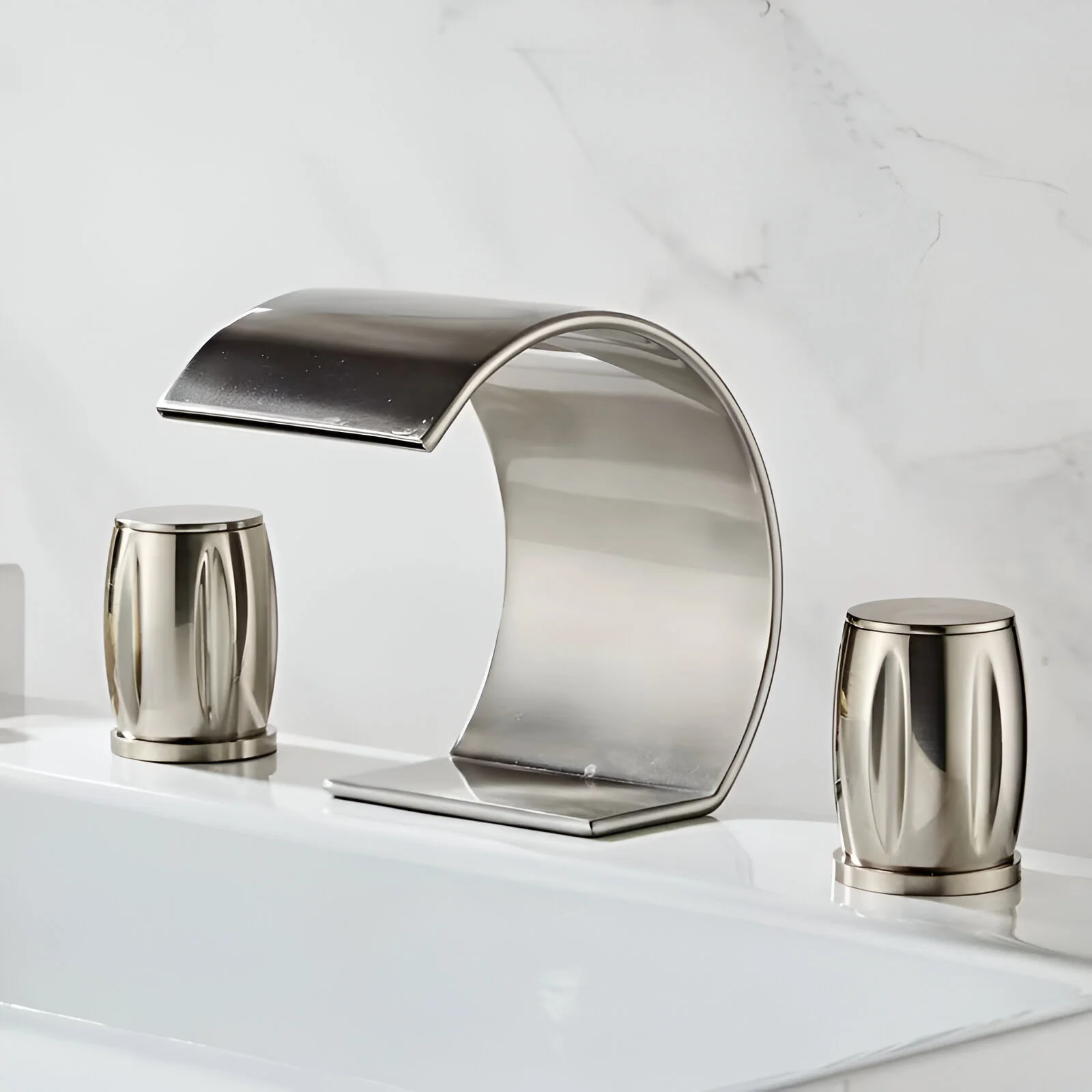 Bali - Bathroom Washbasin Waterfall Faucet Split Three-Piece - Image 5