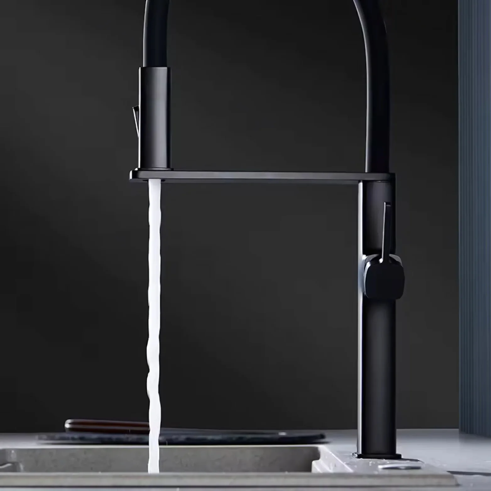 Deventer Premium - Luxury Design Pull-Down Kitchen Faucet - Image 7