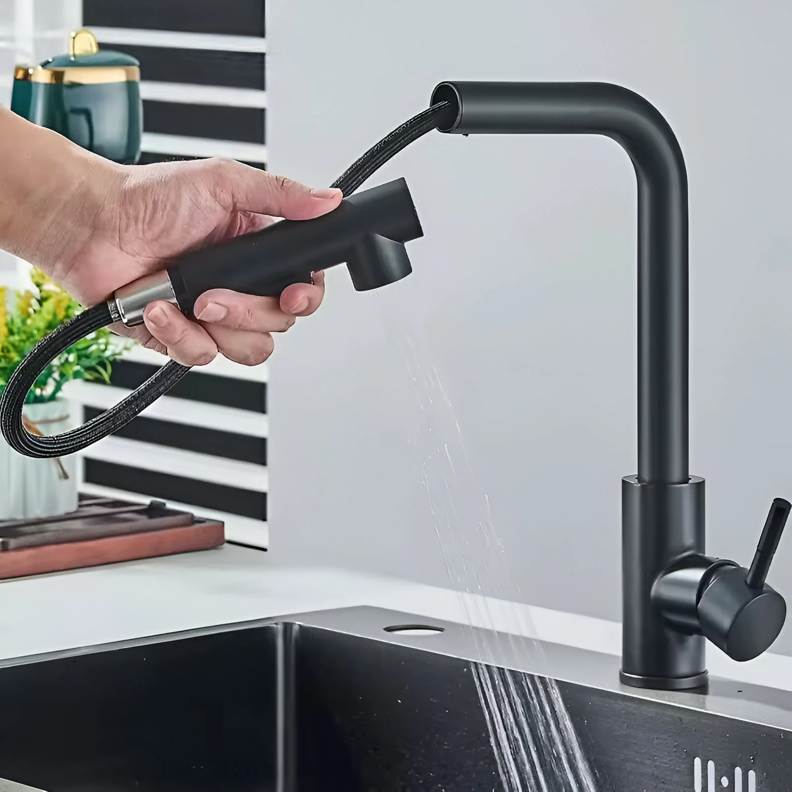 Faaborg - Pull-Out Kitchen Faucet - Image 7