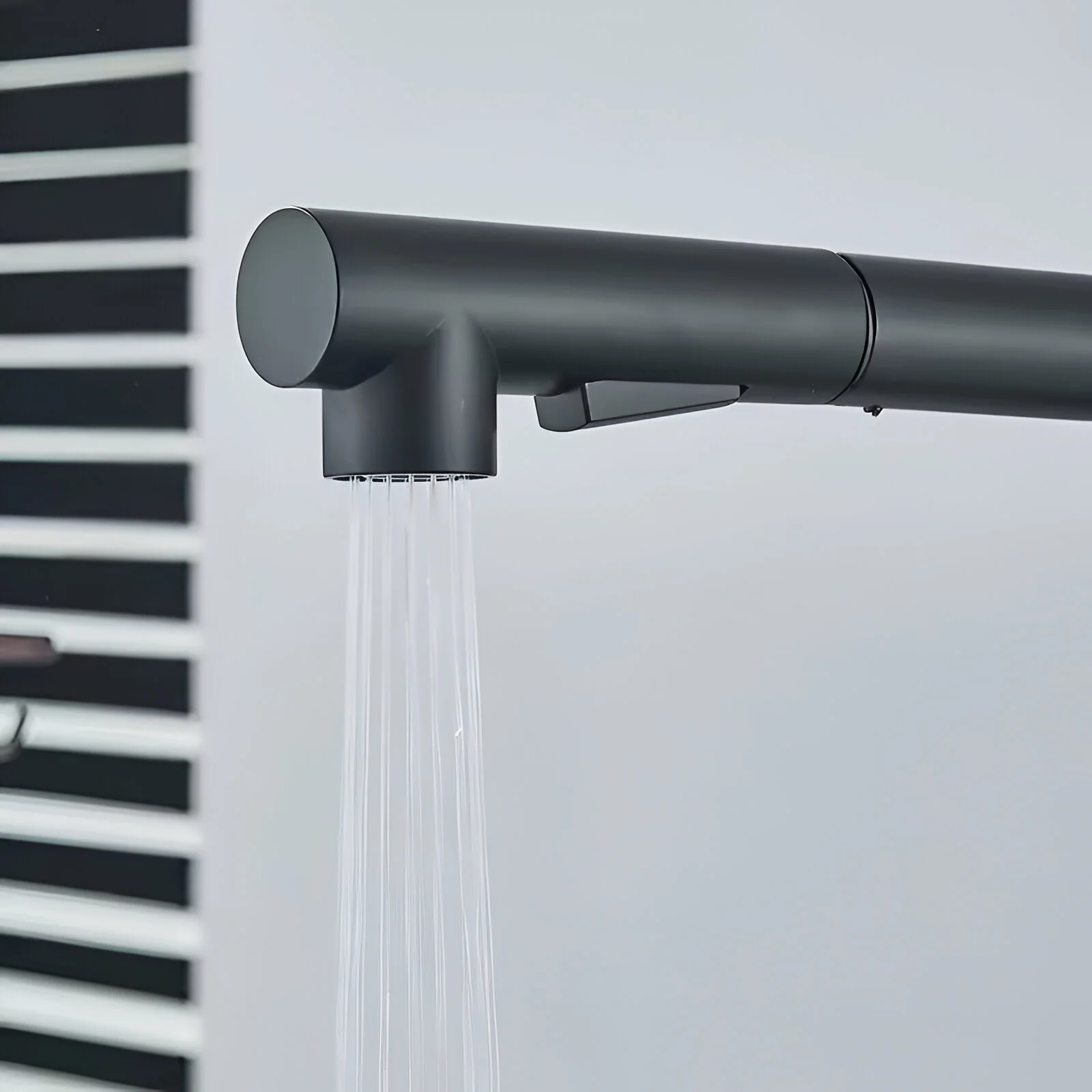 Faaborg - Pull-Out Kitchen Faucet - Image 9
