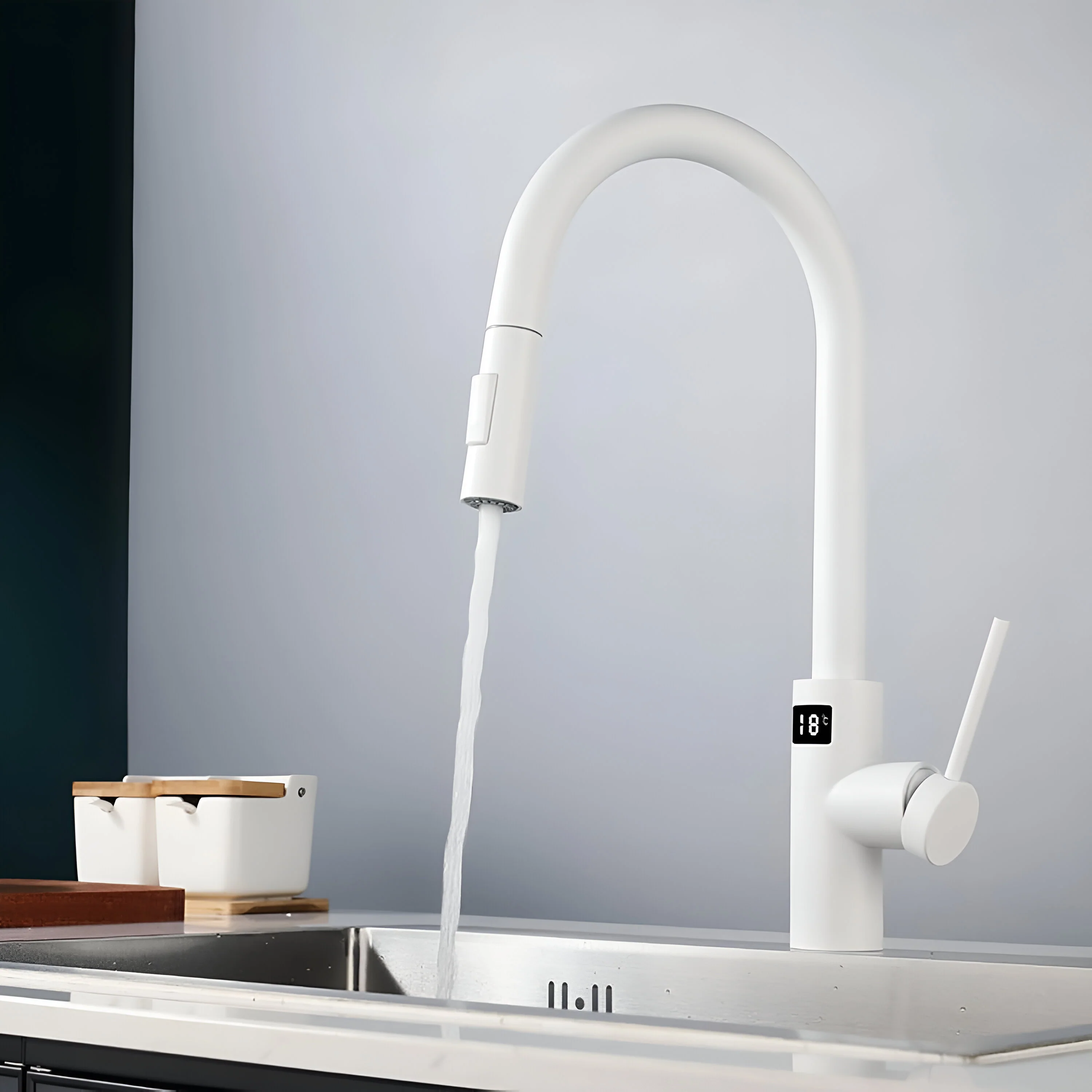 Falkenberg Pro - Touchless Smart Kitchen Faucet With Pull Out Spout - Image 3