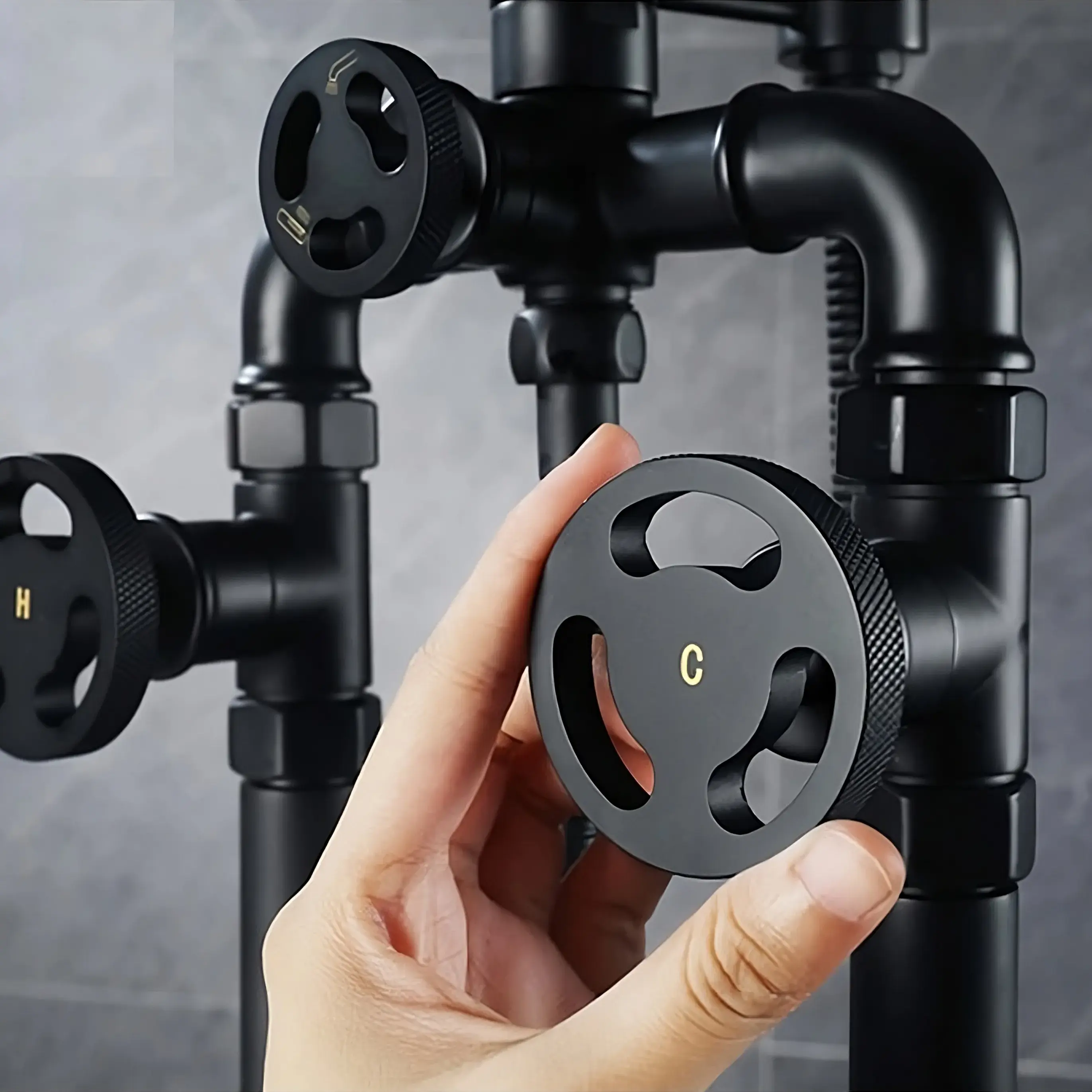 Hagen - Industrial Design Freestanding Black Tub Filler & Shower Kit for Bathtub - Image 4
