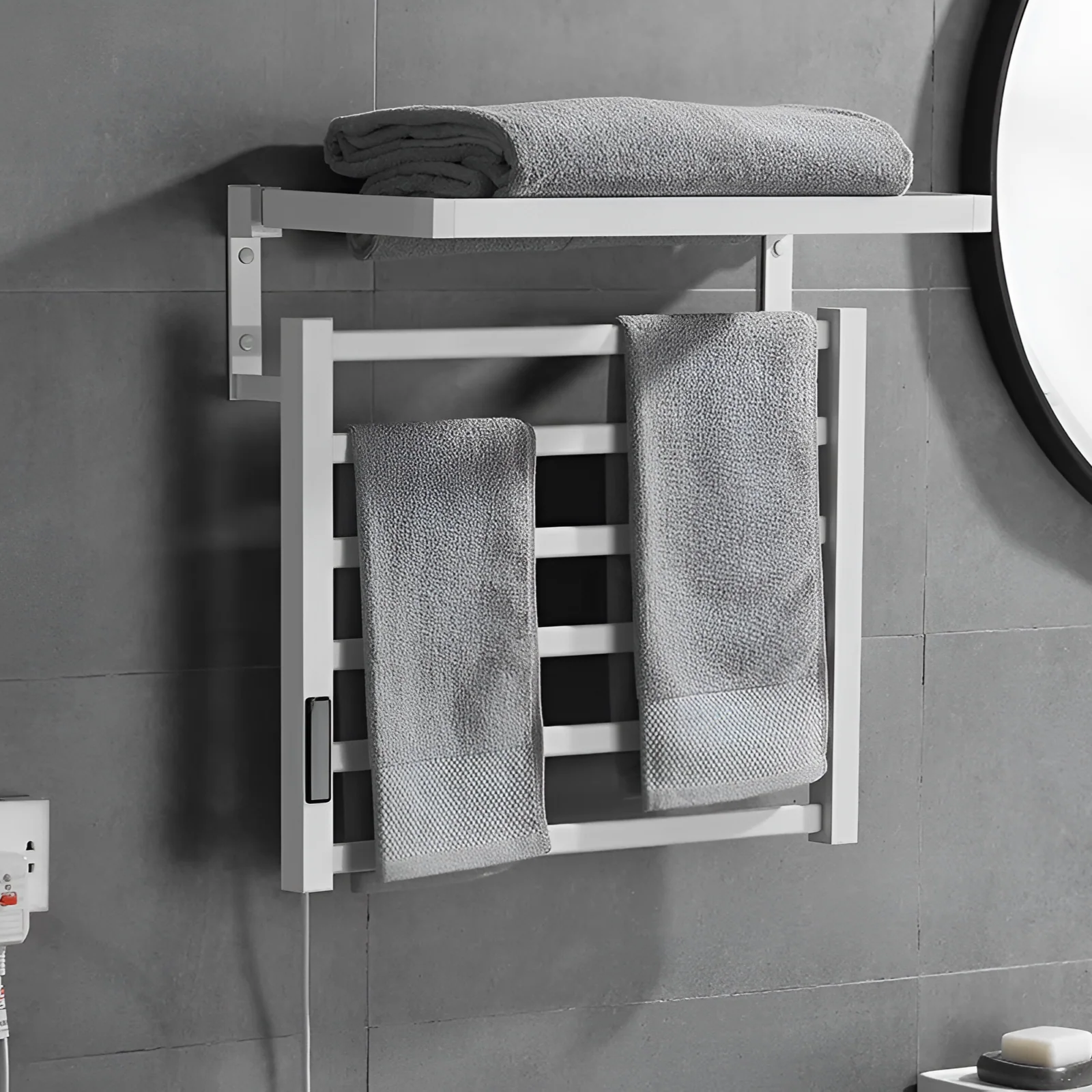 Nuremberg - Towel Bar Warmer with Screen - Image 9