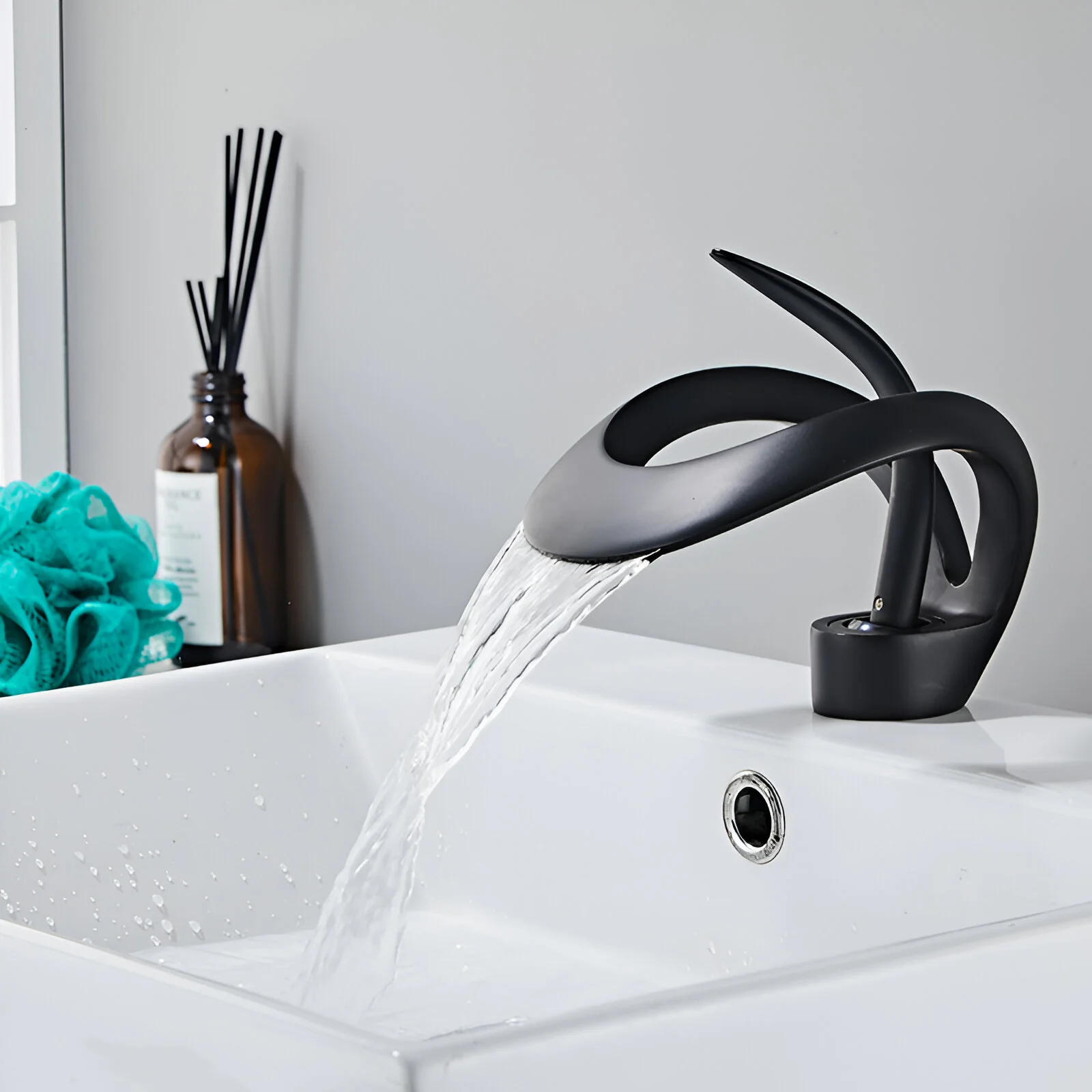 Odda - Modern Waterfall Bathroom Sink Faucet Single Hole Single Lever - Image 15