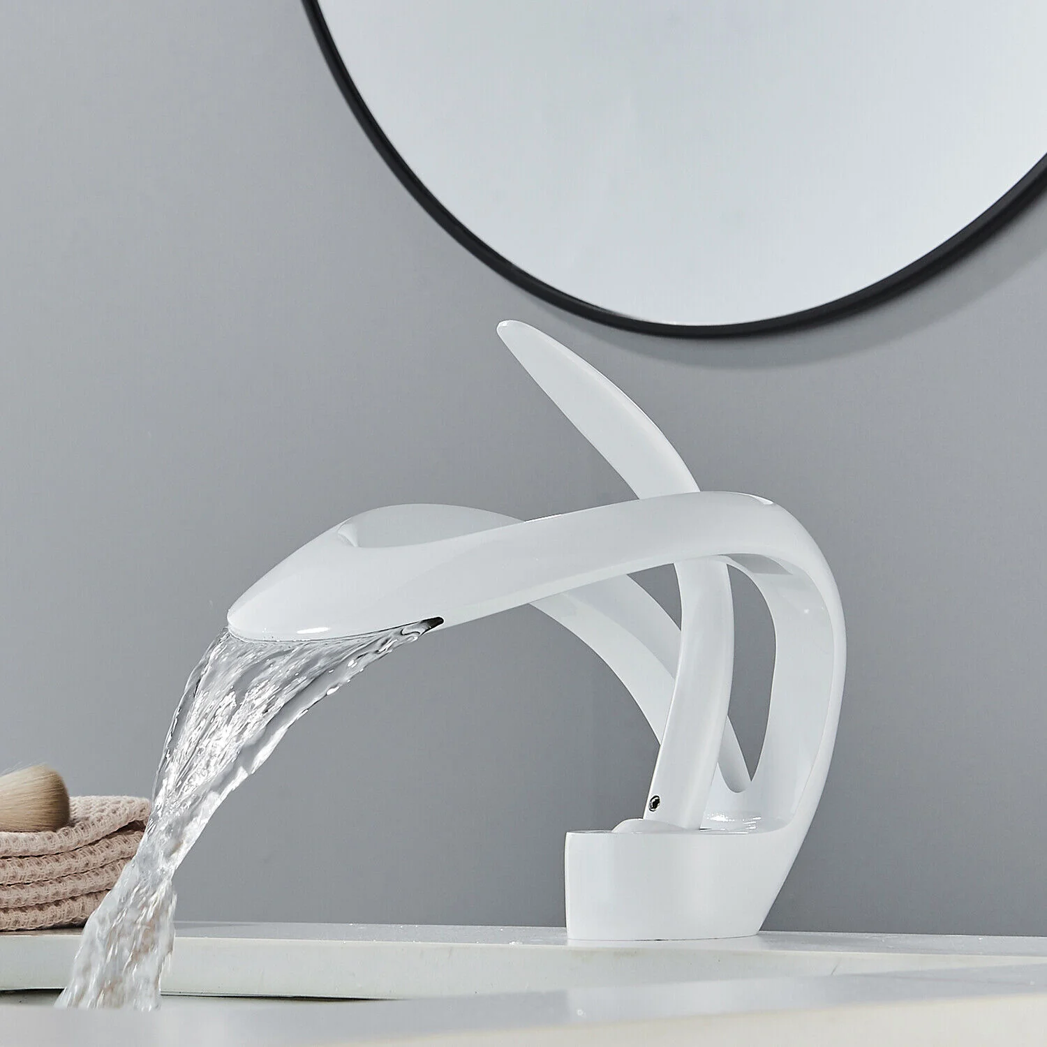 Odda - Modern Waterfall Bathroom Sink Faucet Single Hole Single Lever - Image 7