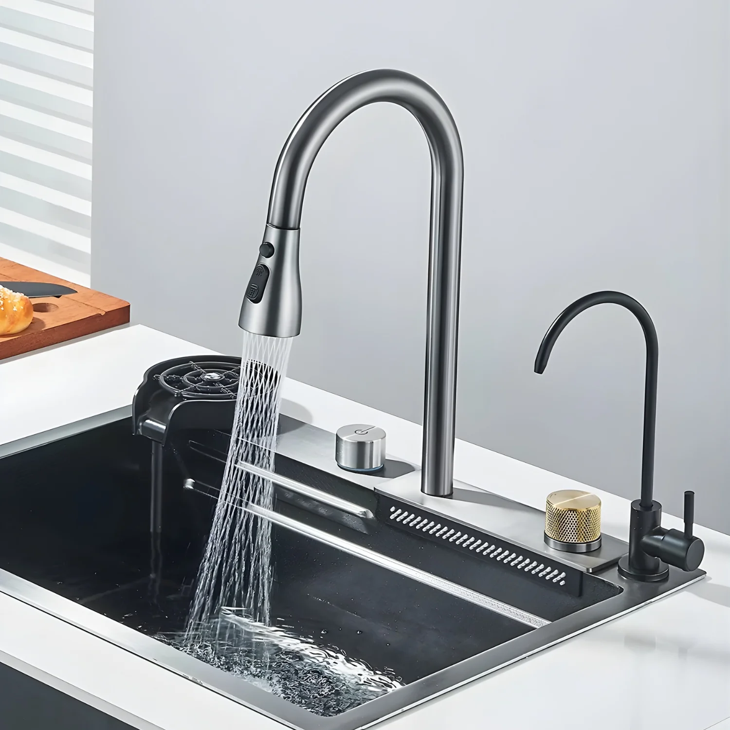 Sorflarke - Waterfall Kitchen Sink - Image 4