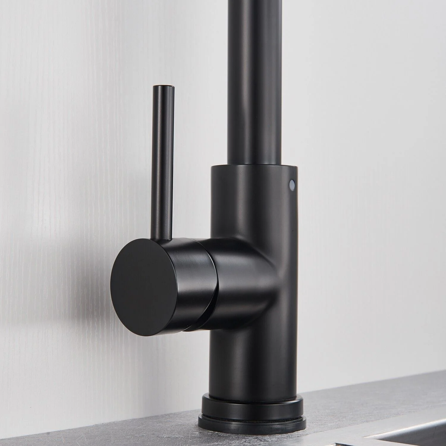 Falkenberg - Touch Kitchen Faucet with Pull-Down Sprayer - Image 24