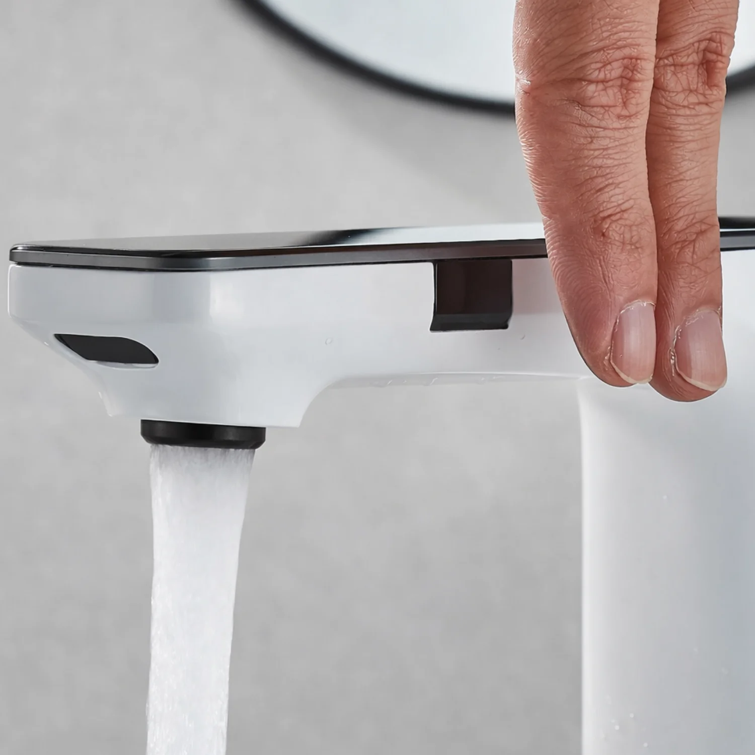 Voss - Smart Sensor Digital Basin Faucet - Image 9